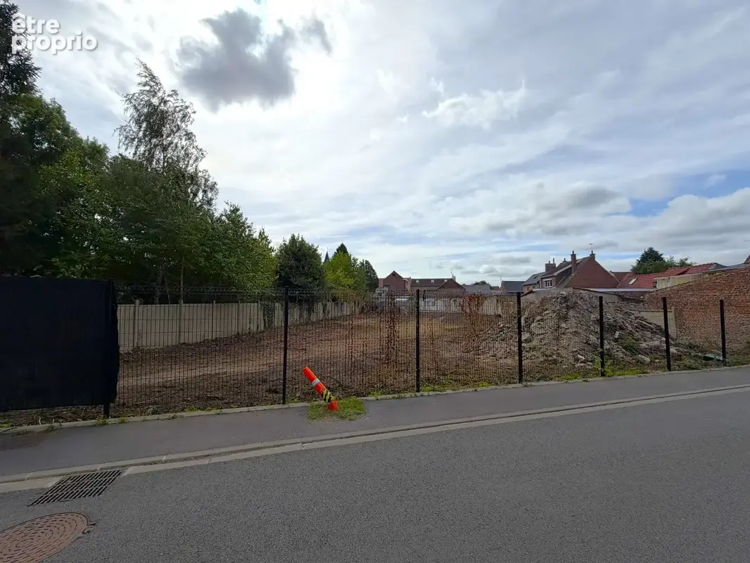 Terrain de plus de 500m2 ! - photo 2