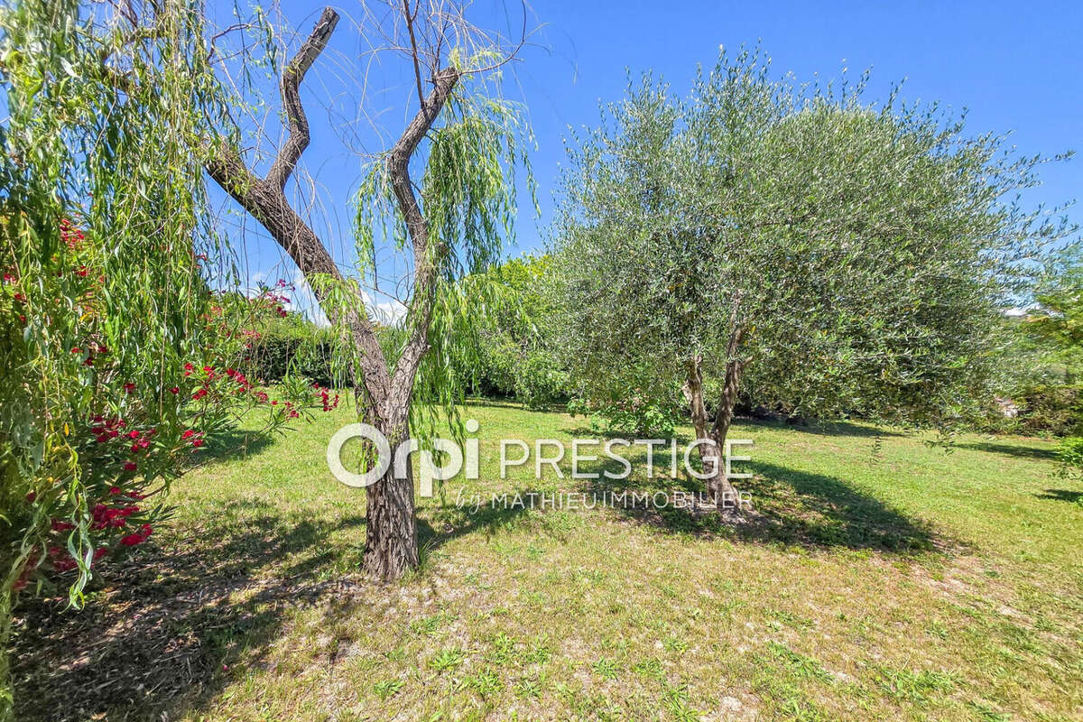 Maison 120 m² à Biot  - photo 6