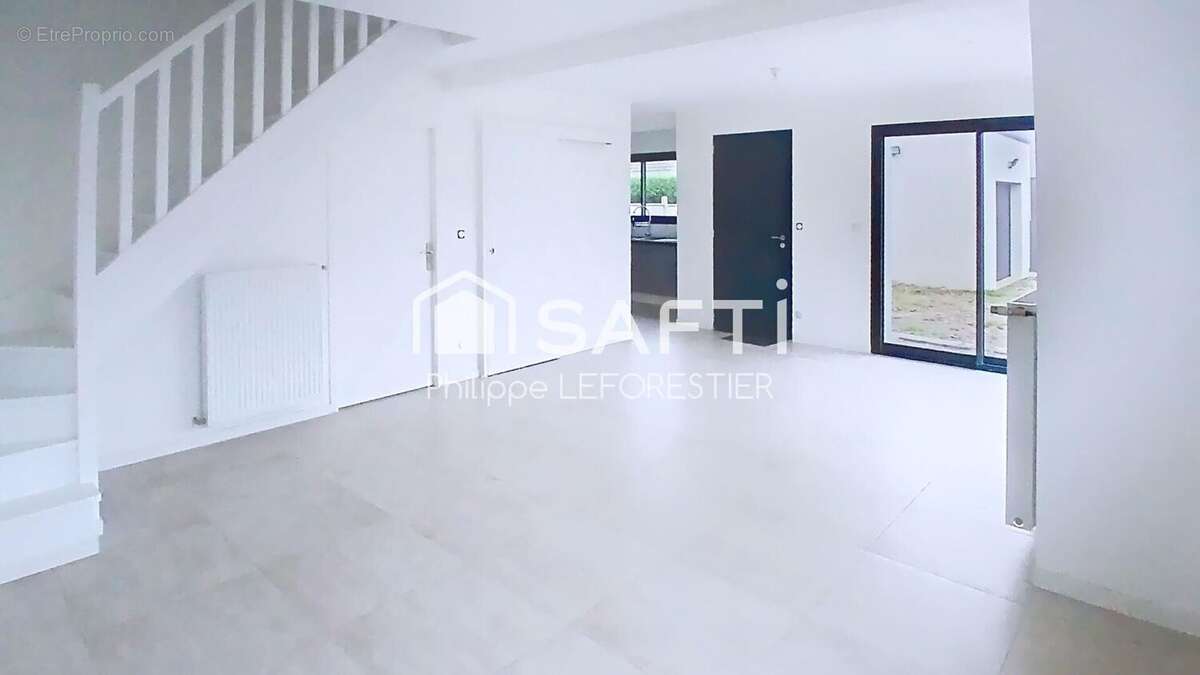 Photo 2 - Maison à VERSON