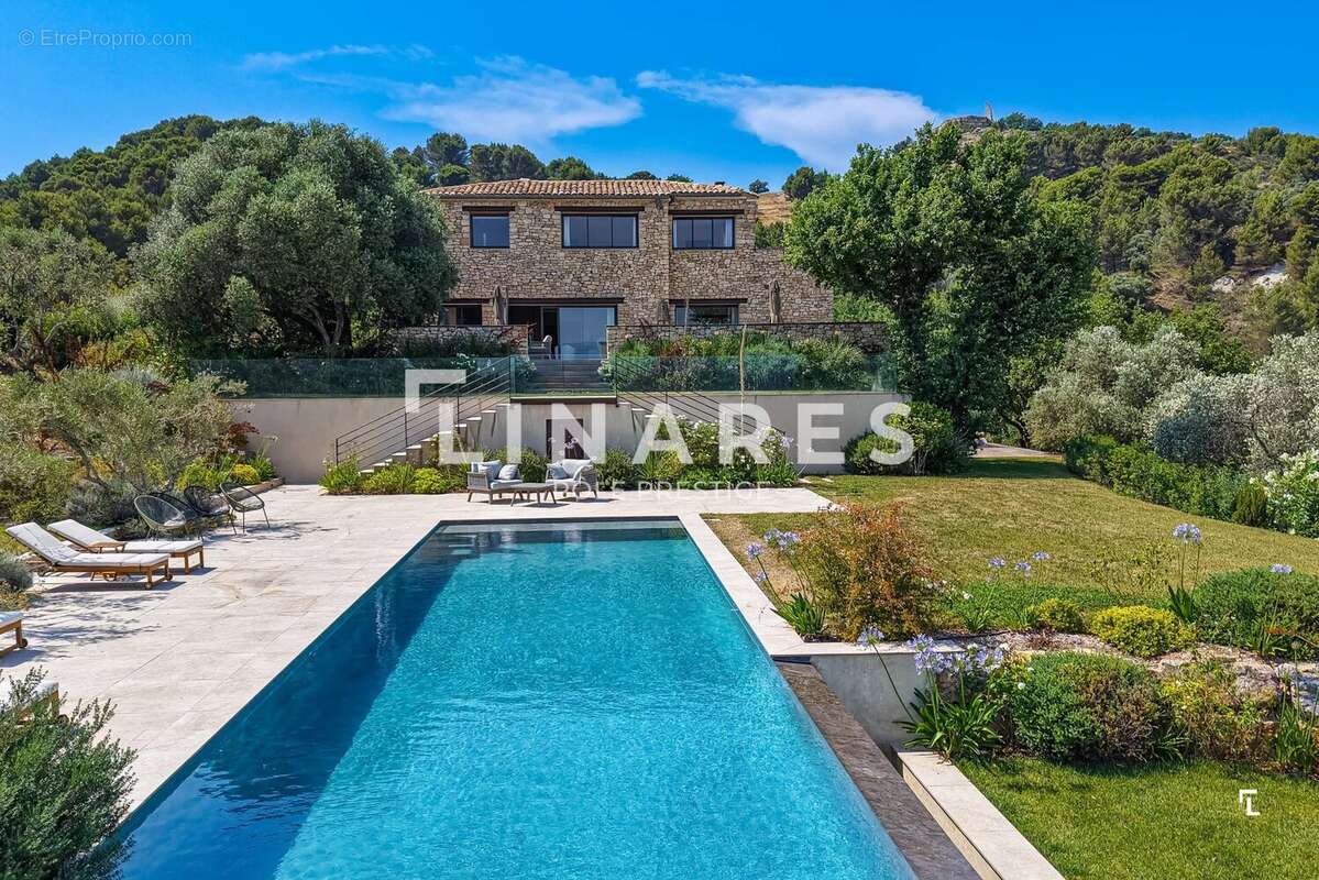 Domaine bellevue - mas de 459 m² - 13610 le puy sainte reparade - photo 30