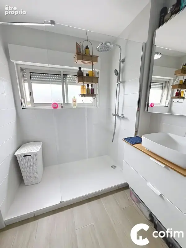 Appartement 4 pièces 84 m² à vendre à Lons (64140) - photo 5