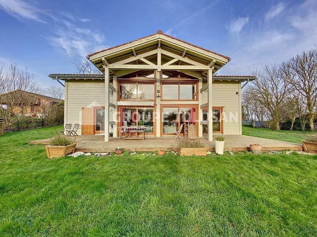 Maison à VILLEFRANCHE-DE-LAURAGAIS