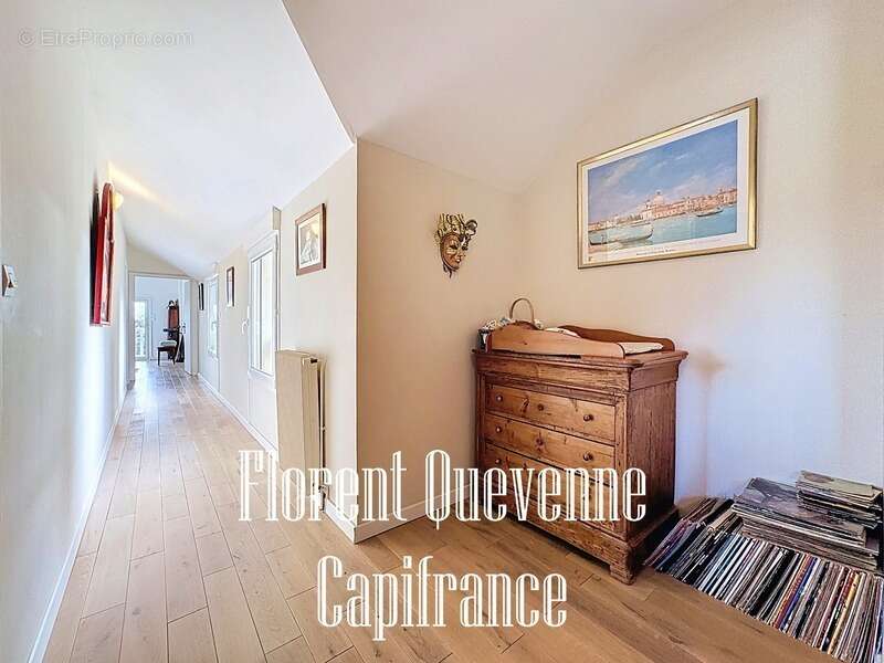 Maison à MERY-CORBON