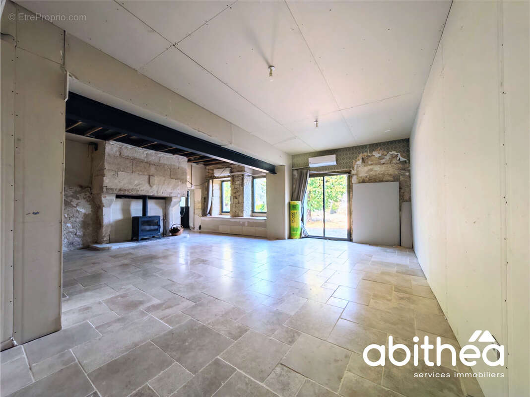 Une maison de caractère à terminer selon vos envies… - photo 5