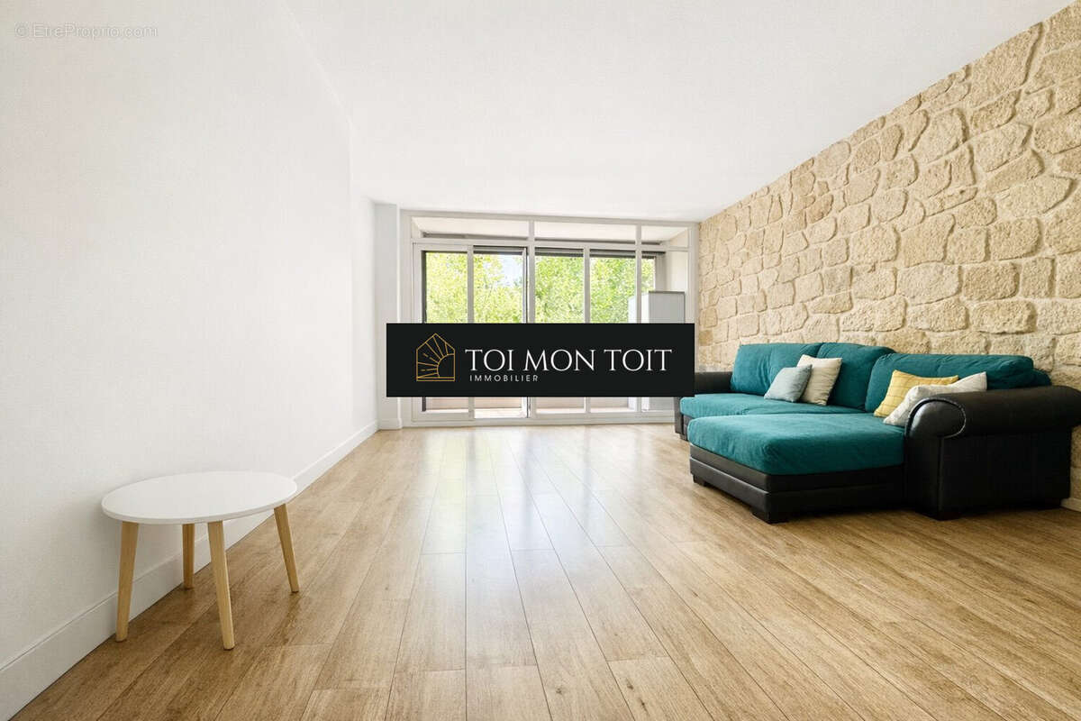 Appartement à SURVILLIERS