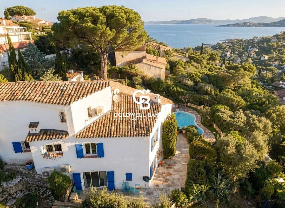 Maison à LES ISSAMBRES