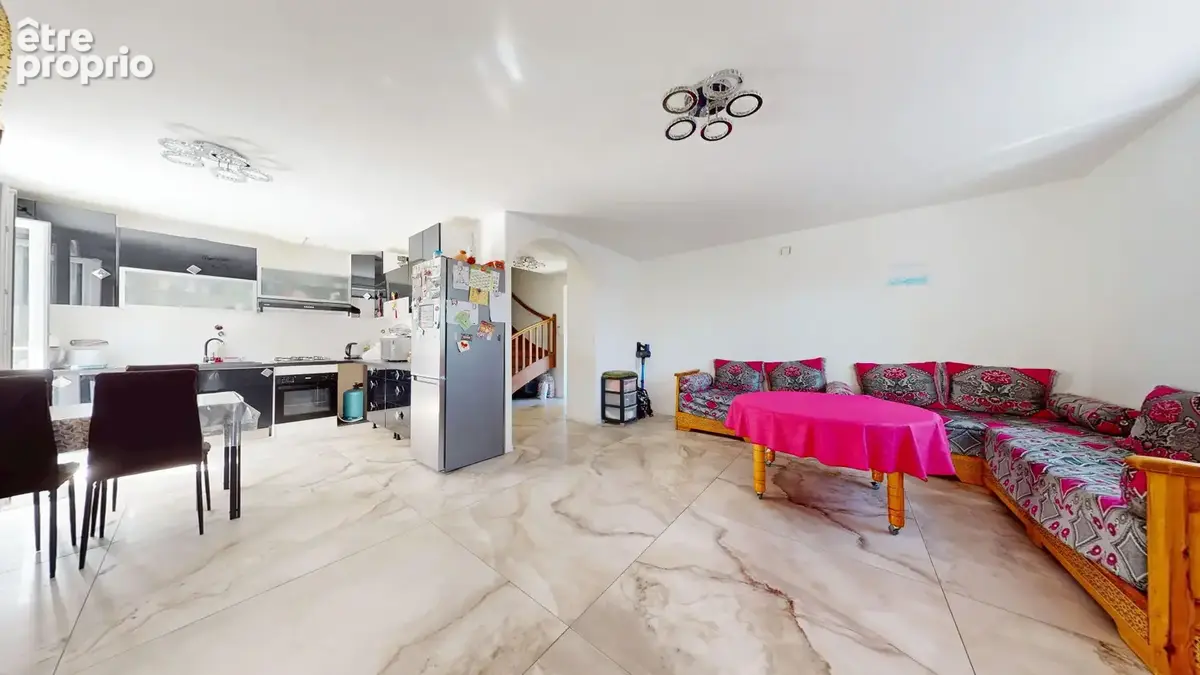 Maison 5 pièces 100 m² à vendre à Pont-D'ain (01160) - photo 5