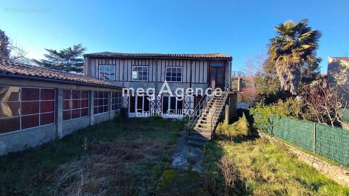 Appartement à PAMIERS