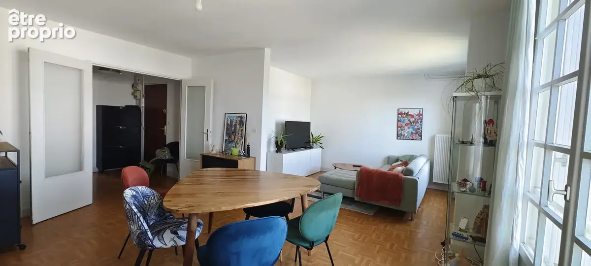 Appartement t4 92m2 - quartier belle fille - tours - photo 2