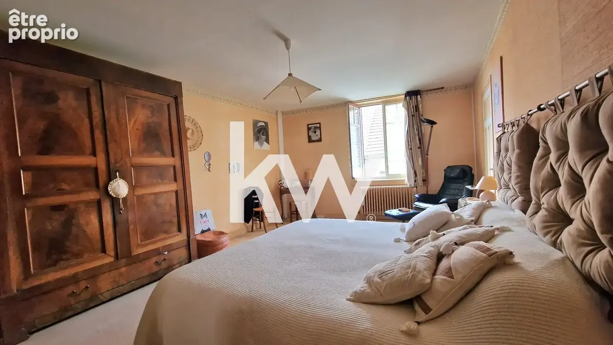 Maison 9 pièces 225 m² à vendre à Offlanges (39290) - photo 7