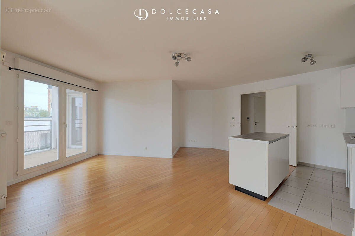 Appartement à LE PERREUX-SUR-MARNE