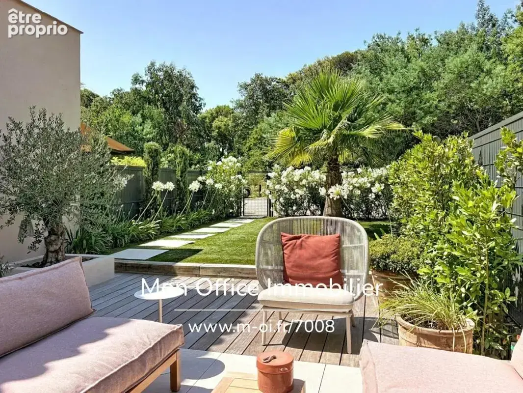 Référence : 7008-les - duplex t3 rénové à 100m de la plage à vendre à grimaud beauvallon - photo 4