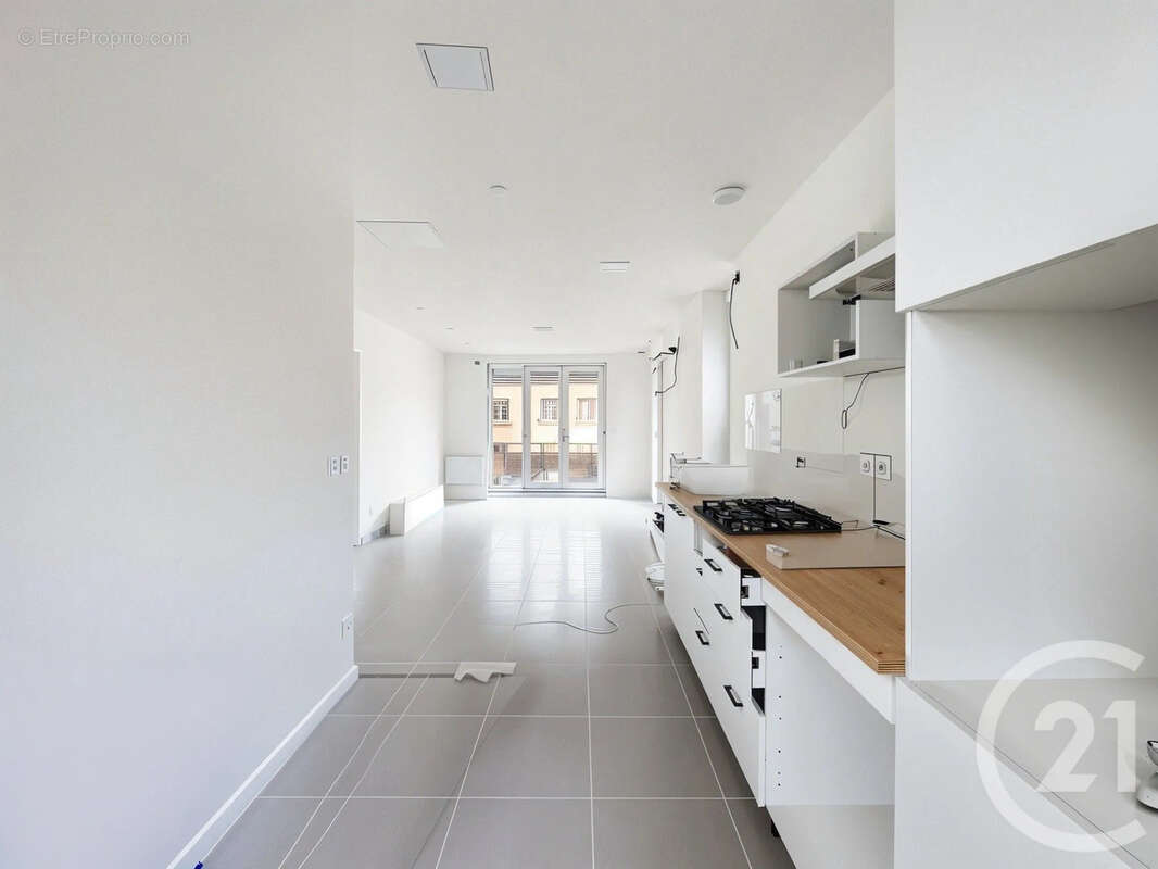 Appartement 46 m² à Givors  - photo 2