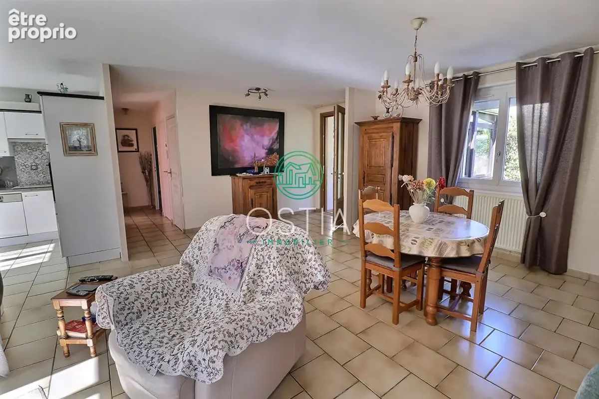 Maison Genilac  4 pièces - 95m² - photo 4