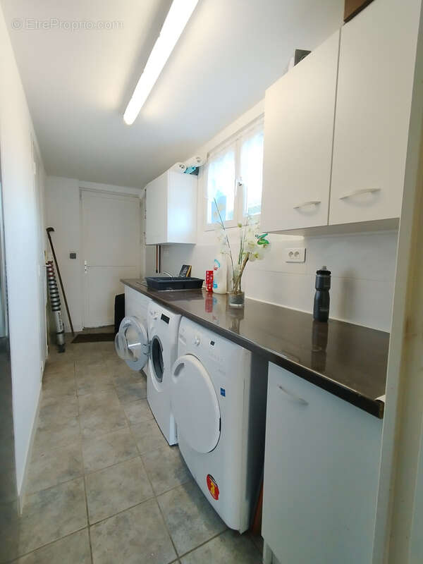 Maison à NERONDE-SUR-DORE