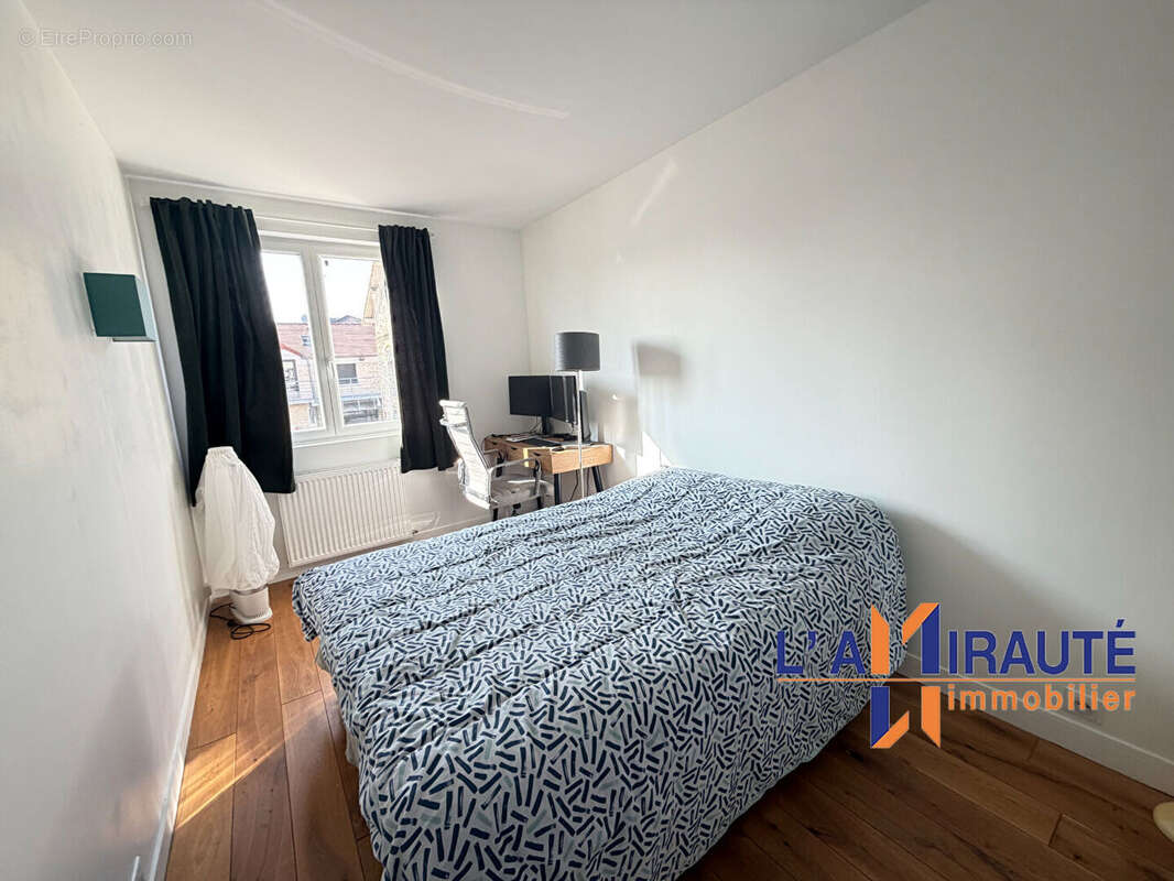 Appartement Le Mesnil Le Roi 2 pièce(s) 46.70 m2 - photo 3