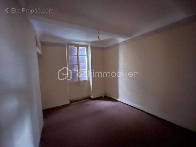 Appartement à ORAISON