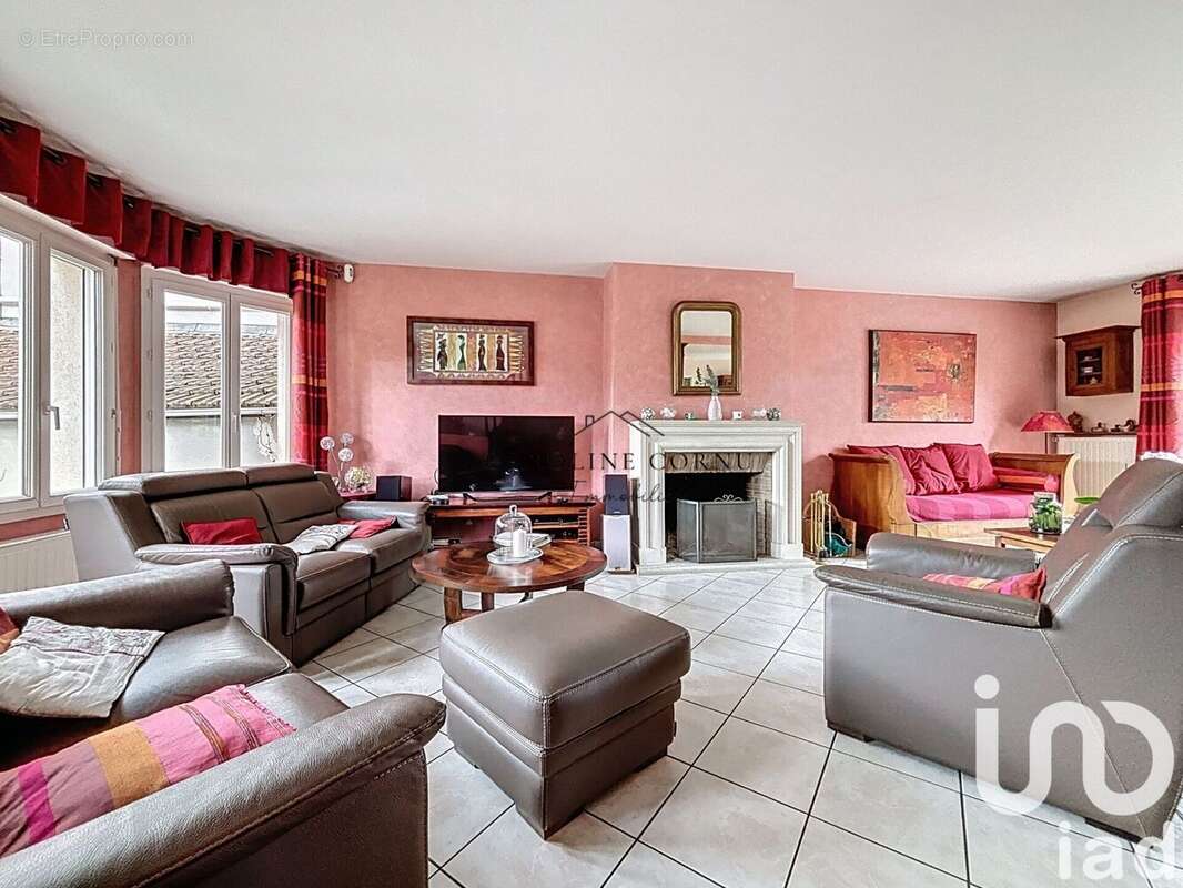 Photo 2 - Maison à VILLIERS-SUR-MARNE