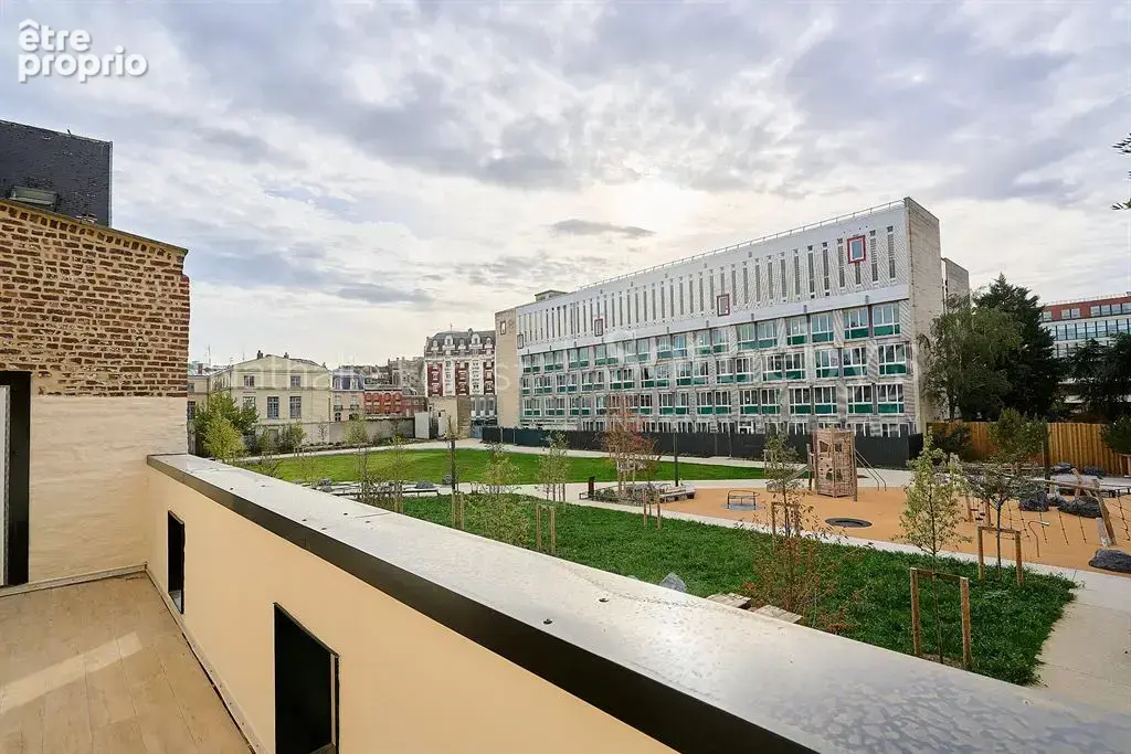 Vieux-Lille , magnifique Duplex type 5 , terrasse entièrement rénové . - photo 10