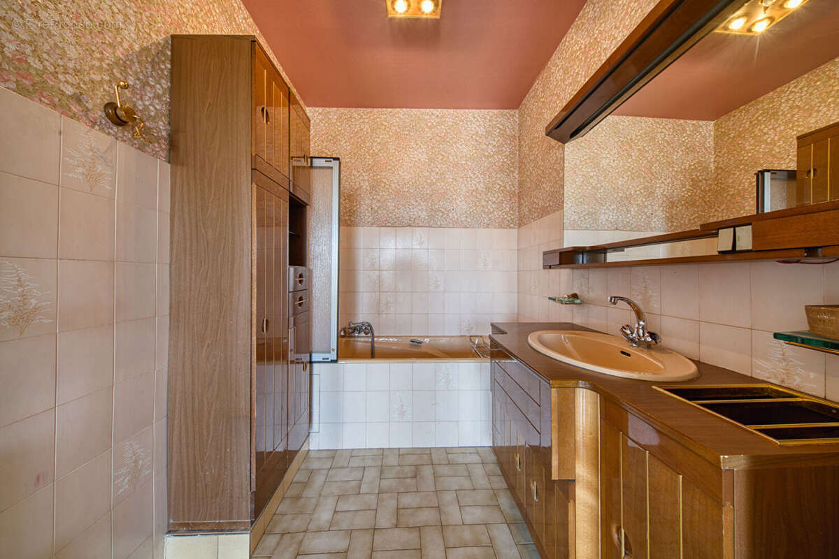 Appartement à LYON-3E