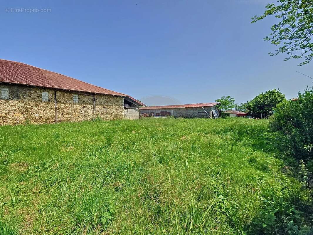 Maison à FRANQUEVIELLE