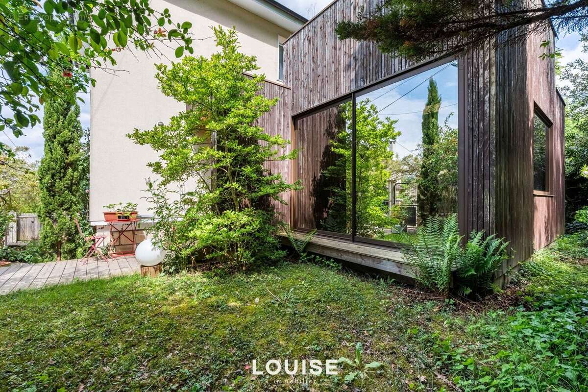 Maison à VIROFLAY