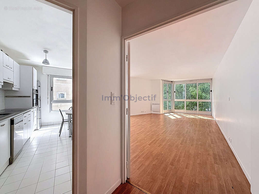 Appartement à PARIS-12E