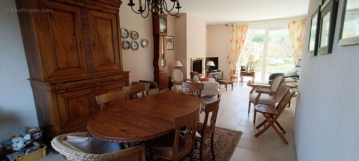Maison à MERICOURT-SUR-SOMME