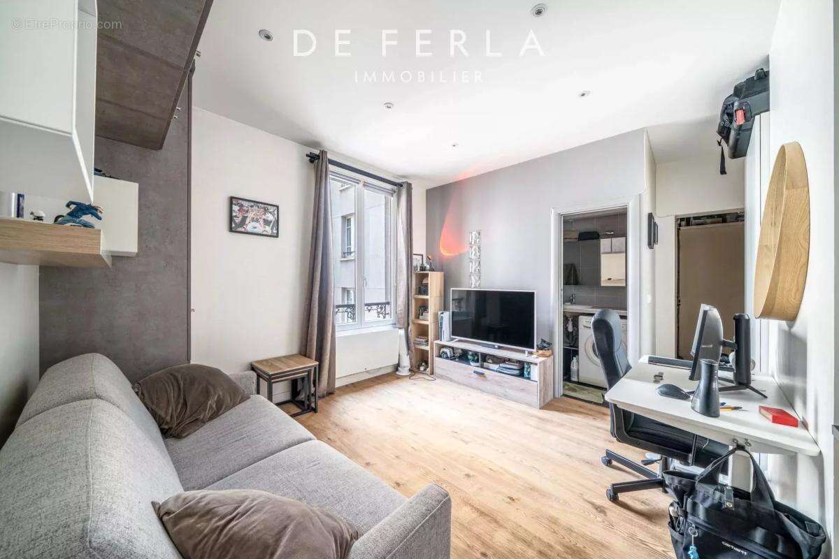 Appartement à PARIS-15E