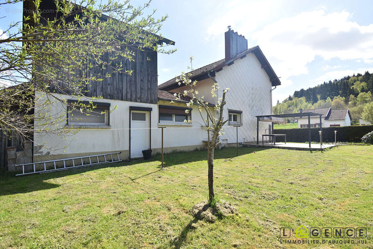 Maison à SAINT-LEONARD
