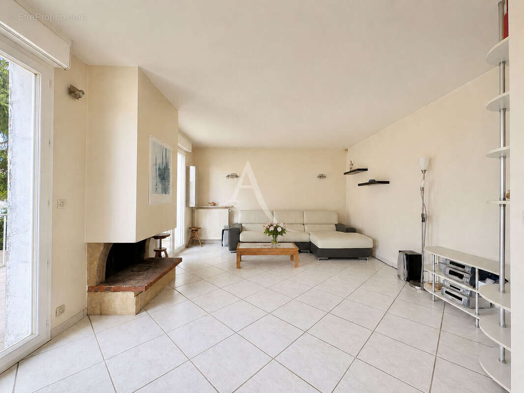Maison Ozoir La Ferriere 6 pièces 118.2 m² - photo 6