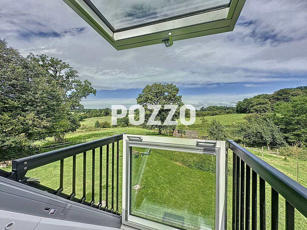 Maison à LE GRAND-CELLAND