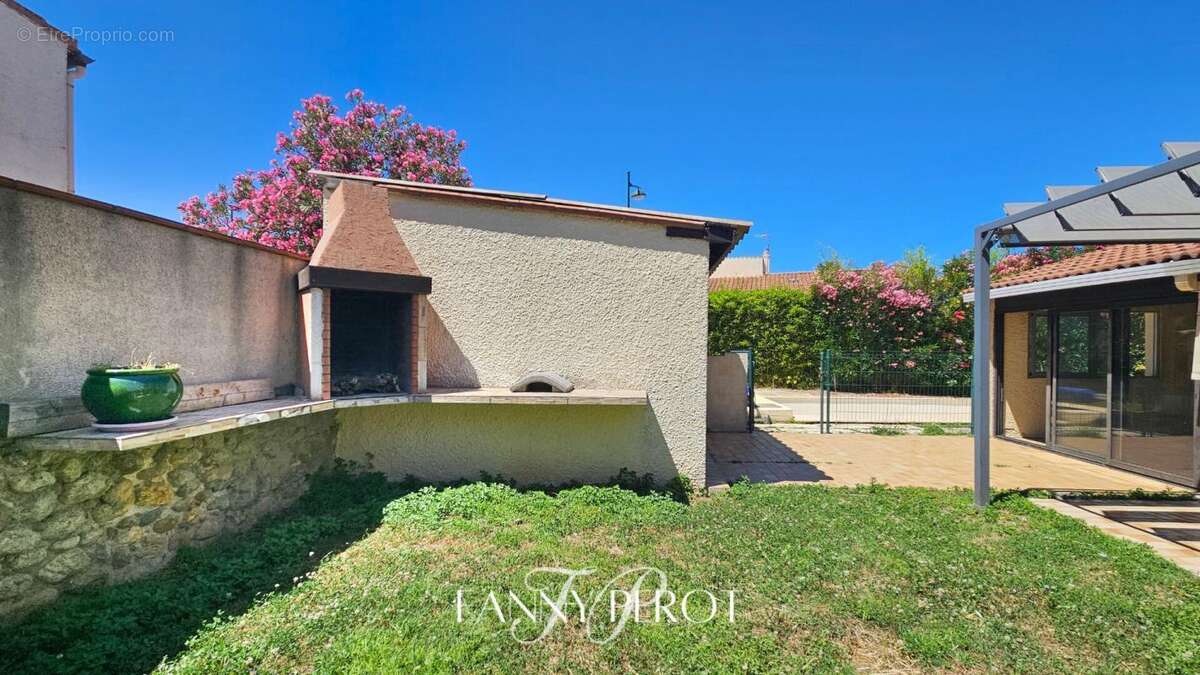 Maison à BOMPAS