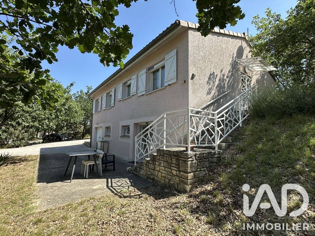 Photo 1 - Maison à SALAVAS