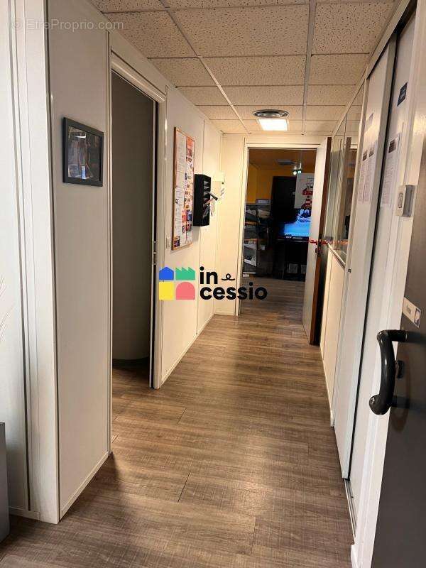 Beau plateau de bureaux à vendre, récents et en parfait état - photo 6
