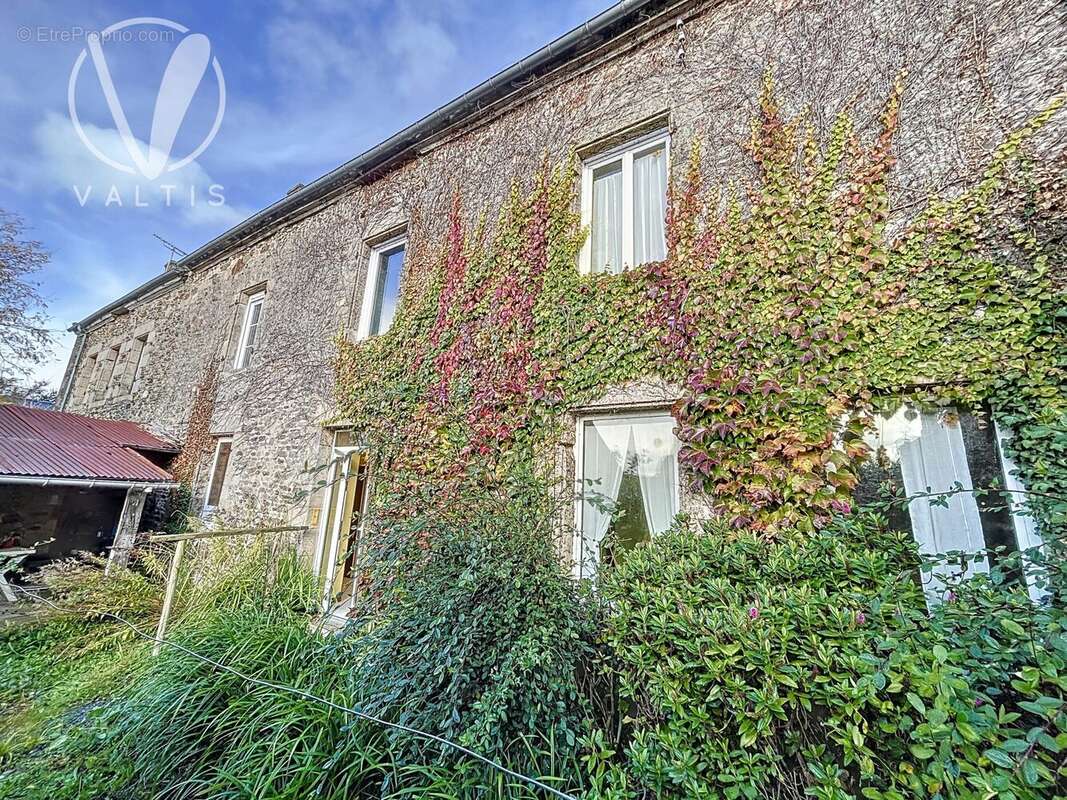 Maison 121 m² à Corseul  - photo 7