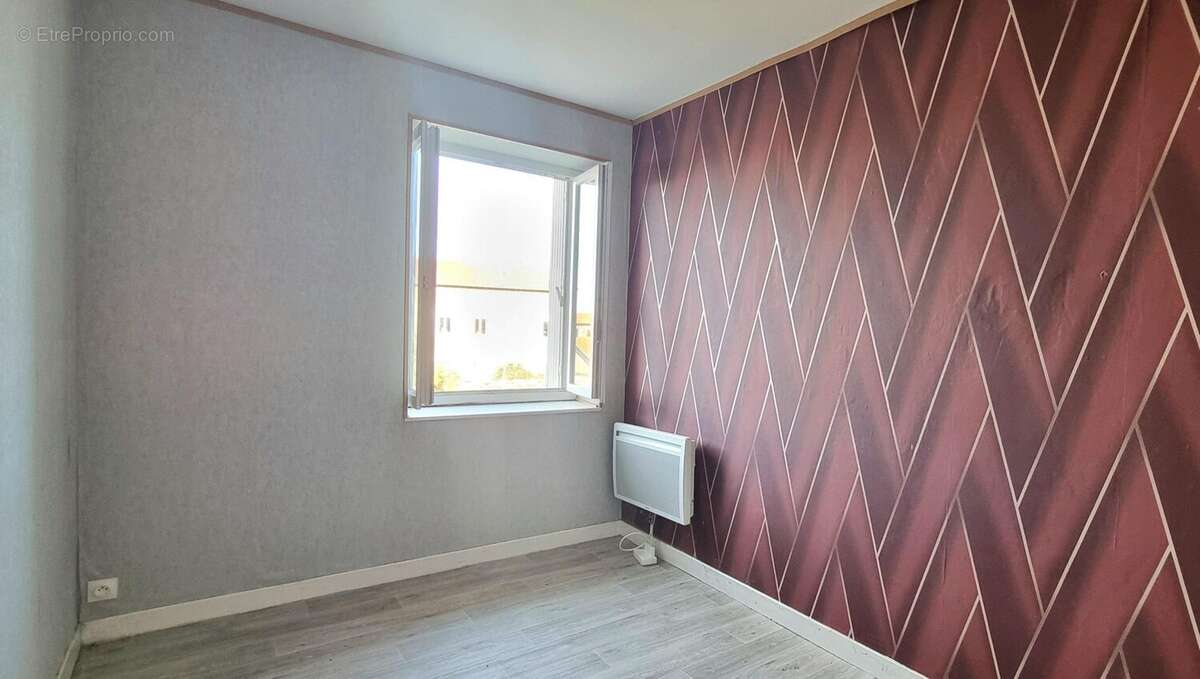 Maison à PANISSIERES