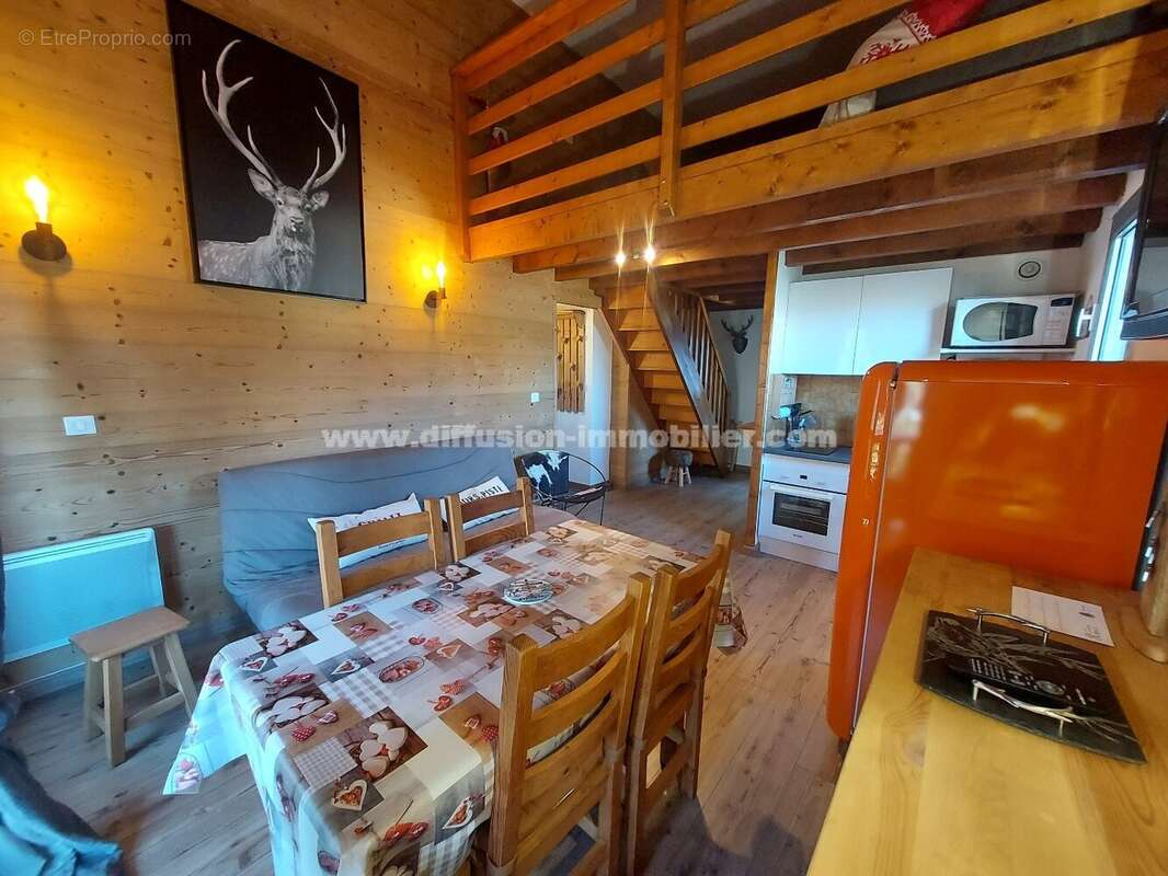 Appartement à LES THUILES