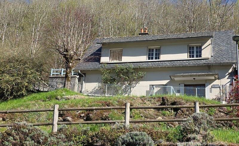 Maison à SAINT-CHAMANT