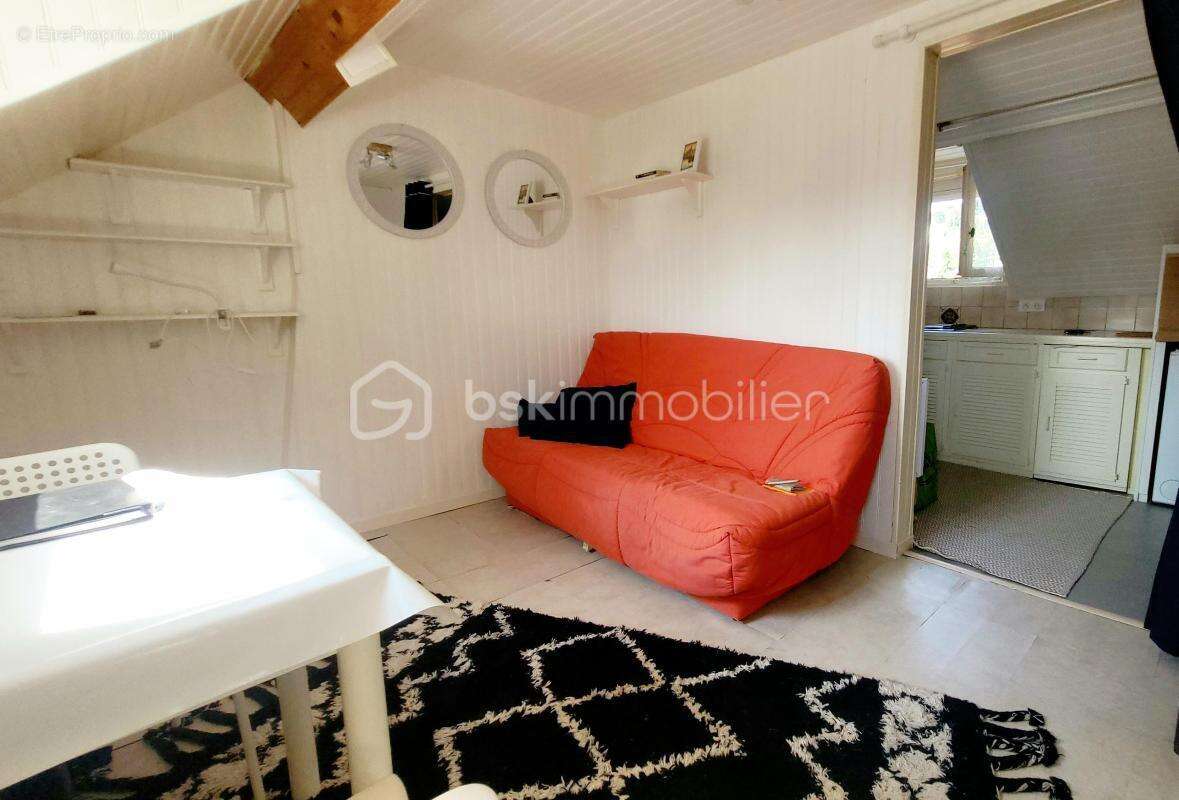 Studio mansardé de 15,97 m² avec vue dégagée à Le Tréport - photo 8