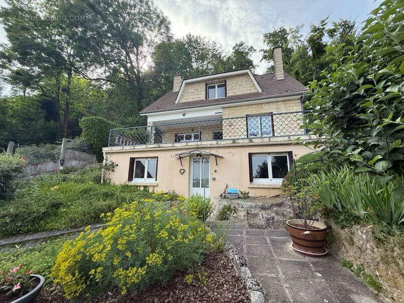 Maison à MONTATAIRE