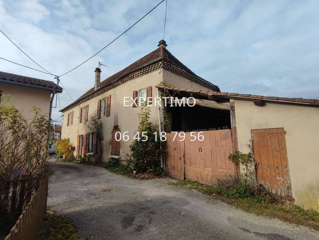 Maison à CHIRENS