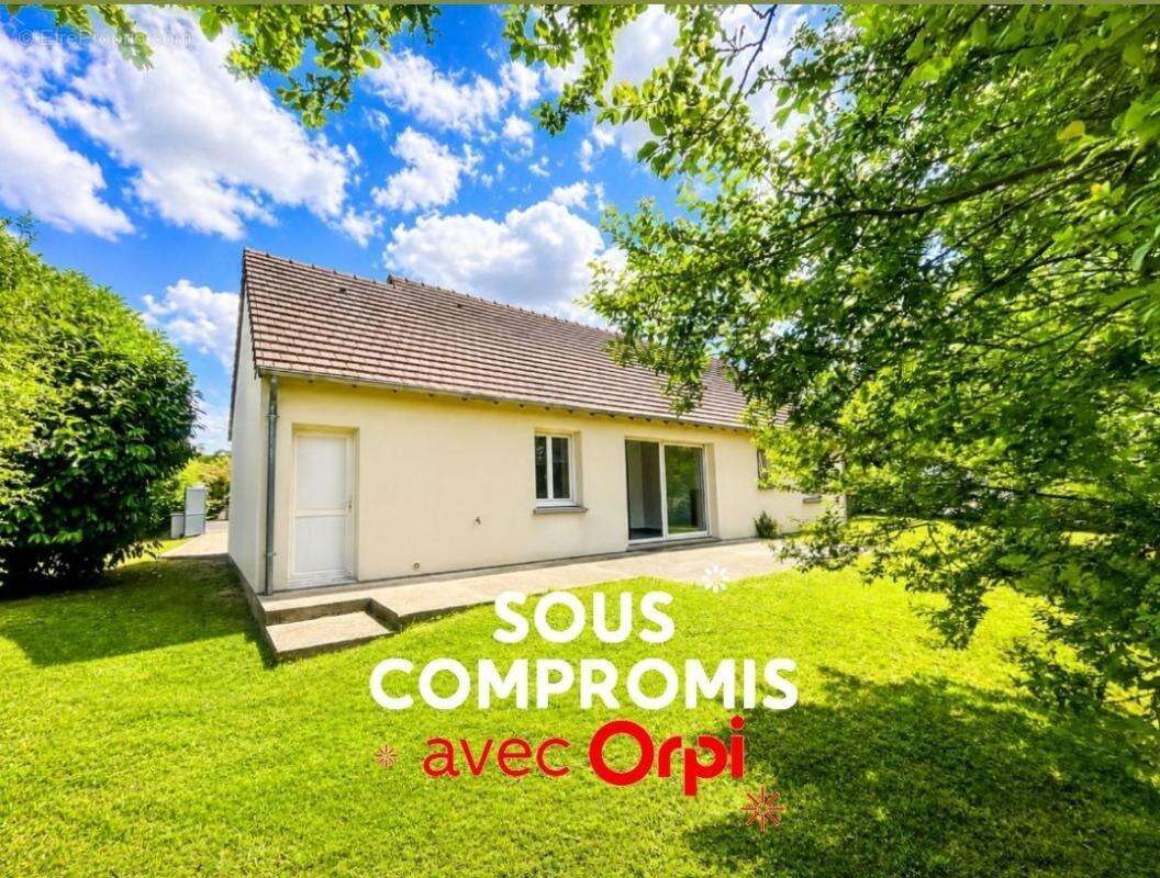 Maison à DONNERY