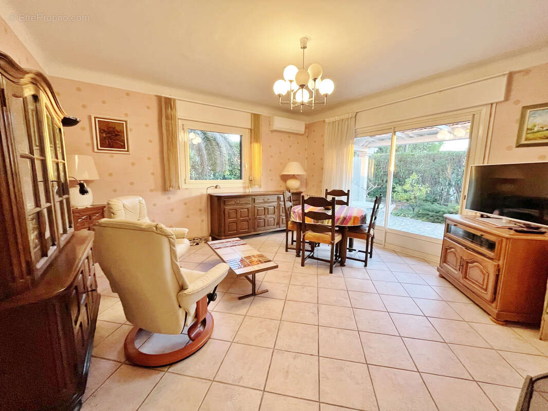 Maison à SAINT-RAPHAEL