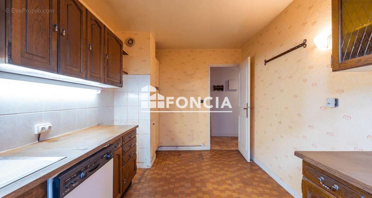 Appartement à RUEIL-MALMAISON