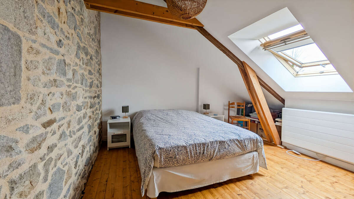 Maison à DINGE