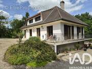 Photo 1 - Maison à CONNANTRAY-VAUREFROY