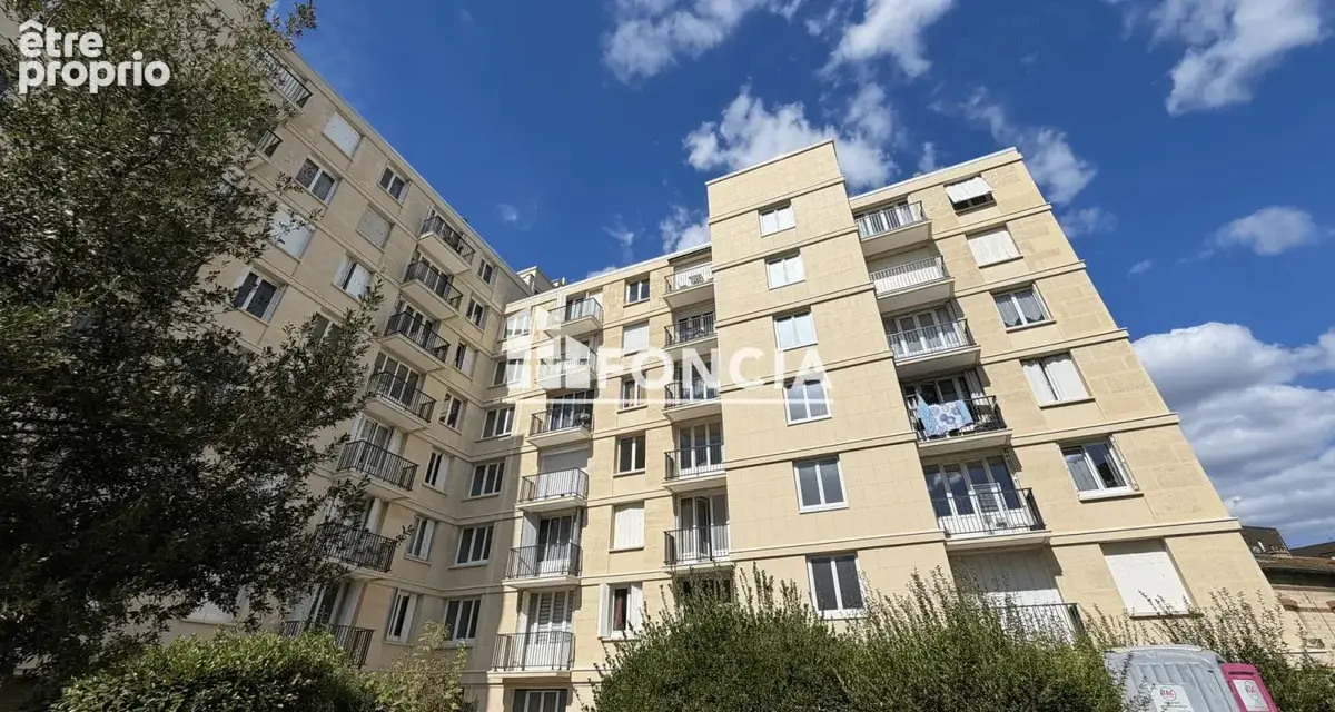 Appartement T2 - RER C - Vitry-sur-Seine - photo 1