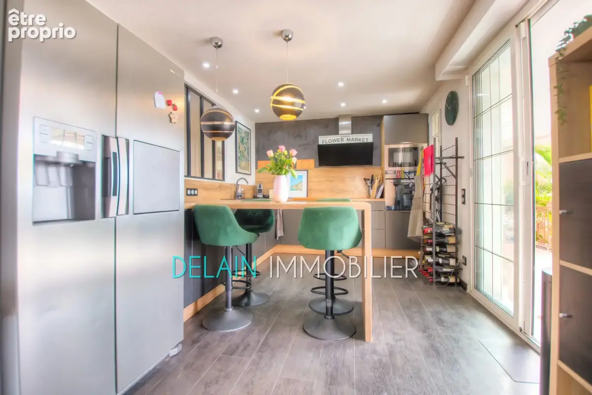 Maison 7 pièces 233 m² à vendre à Cagnes-Sur-Mer (06800) - photo 4