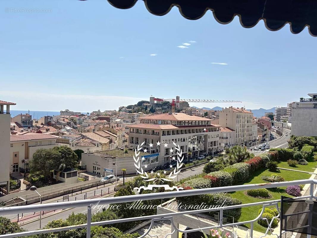 Appartement à CANNES
